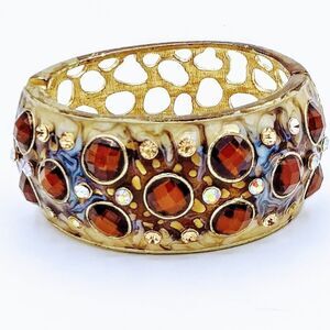 Women's Fashion Rhinestone & Mother of Pearl Goldtone Bangle Bracelet